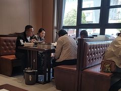 -梅利汴京烤鸭•开封豫菜地标店(东大街店)