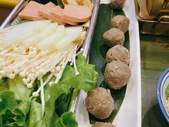 -沙胆彪炭炉牛杂煲(成都玉林店)