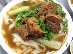 牛腩河粉-珍珍小食店(西华路店)