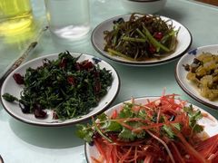 -秦扬居特色菜馆(上王村)