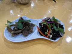 -鹏城人家海鲜酒家·23年老字号(较场尾店)