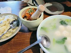 -七步香云南山里菜(昆明老街店)