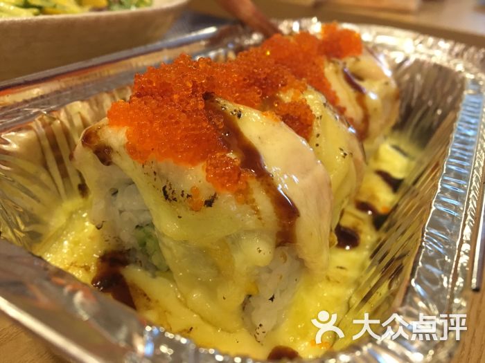 芝士三文鱼焗卷