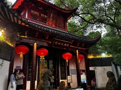 -杭州黄龙洞