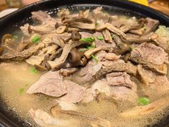 -乡土特色.冷锅鱼.牦牛肉汤锅