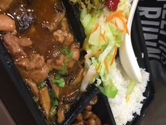 蘑菇鸡肉饭-魏家凉皮(祈年大厦店)