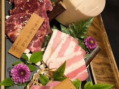-肉魁屋·烧肉·烧鸟·酒场(高新店)