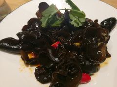 -小鱼小牛·鱼牛干锅·脆鱼火锅(世欧广场店)