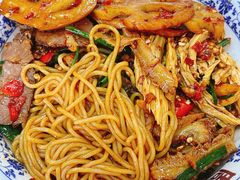 -周真真南昌粉面(实验学校店)