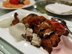 虾片脆皮鸡-杭州香格里拉·香宫中餐厅