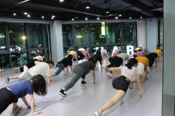 -STAR舞蹈工作室