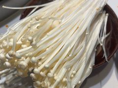 -卤校长老火锅(杨家坪直营店)