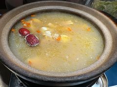 -邹开喜·小海鲜醉鸡煲·潮汕鲜切牛肉店(襄阳北路店)