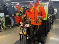 -迪卡侬(大英山店)