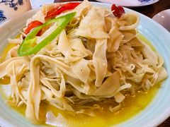 -赖厨潮汕砂锅粥