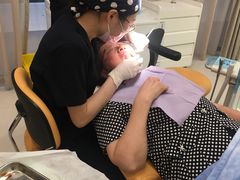 -维乐口腔(美维云门诊陆家嘴店)