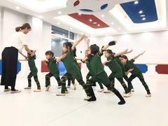 课堂实景-艺彩童馨舞蹈培训学校(西湖道校区)
