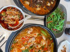 -本来精品川菜(嘉里中心店)