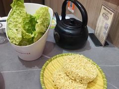 -官塘陈记鱼生·潮汕砂锅粥·牛肉火锅(潮枫路总店)