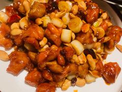 宫保鸡丁-北平楼·烤鸭·北京菜(牡丹园店)