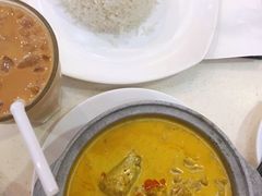 咖喱牛腩饭-香港新发烧腊茶餐厅(万象店)