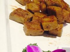 -HIHE Bistro·Oyster Bar(华熙live店)