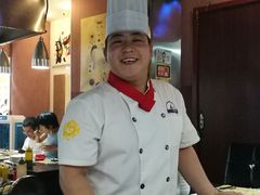 -利昂法式铁板主题餐厅(新奥购物中心店)
