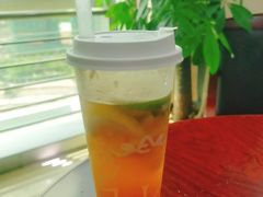 鸭屎香柠檬茶-茶力的小怪兽(梅林卓悦汇店)