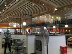 大堂-魏家凉皮(郑州东站店)