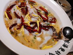 -江渔儿酸菜鱼·拔草餐厅(虎门君乐汇店)