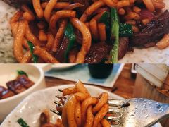 黑椒牛柳炒乌冬面-胡桃里音乐酒馆(白云五号T5 MALL店)