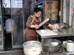 -何老二卤汁凉粉