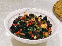 -丹江口渔村·湘味厨房(桃园店)