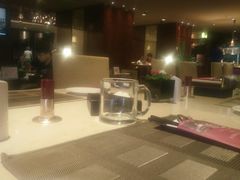 餐具摆设-广州中心皇冠假日酒店-环市食坊·海鲜自助餐厅