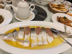 -万龙洲海鲜(大兴绿地缤纷城店)