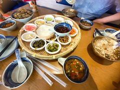 -包整·丝娃娃(一览甲秀楼风景店)