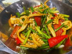 干锅八爪鱼-香山湖家家宴(中山陵店)