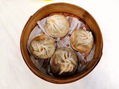 无锡小笼包-新万鑫银丝面·非遗无锡味(惠山古镇店)