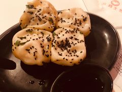 -小杨生煎(龙之梦购物中心店)