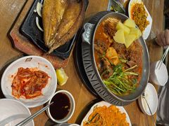-喇喇排骨火锅·传统韩式脊骨汤(望京西园总店)
