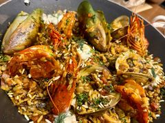 -Mark&Mars Restaurant