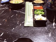 -喝丢一只鞋·东北烤肉·烧烤·铜火锅(江宁店)