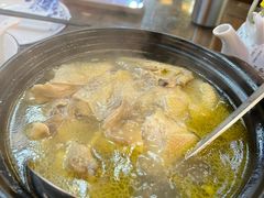 土鸡汤煲-缘来聚·徽菜名店(黄山宏村店)