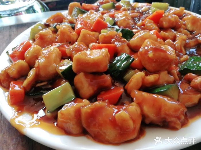 北京龙庆四季香农家饭庄·灶台鱼·碳烤虹鳟鱼(龙庆峡店)图片