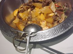 -左庭右院鲜牛肉火锅(金山万达店)