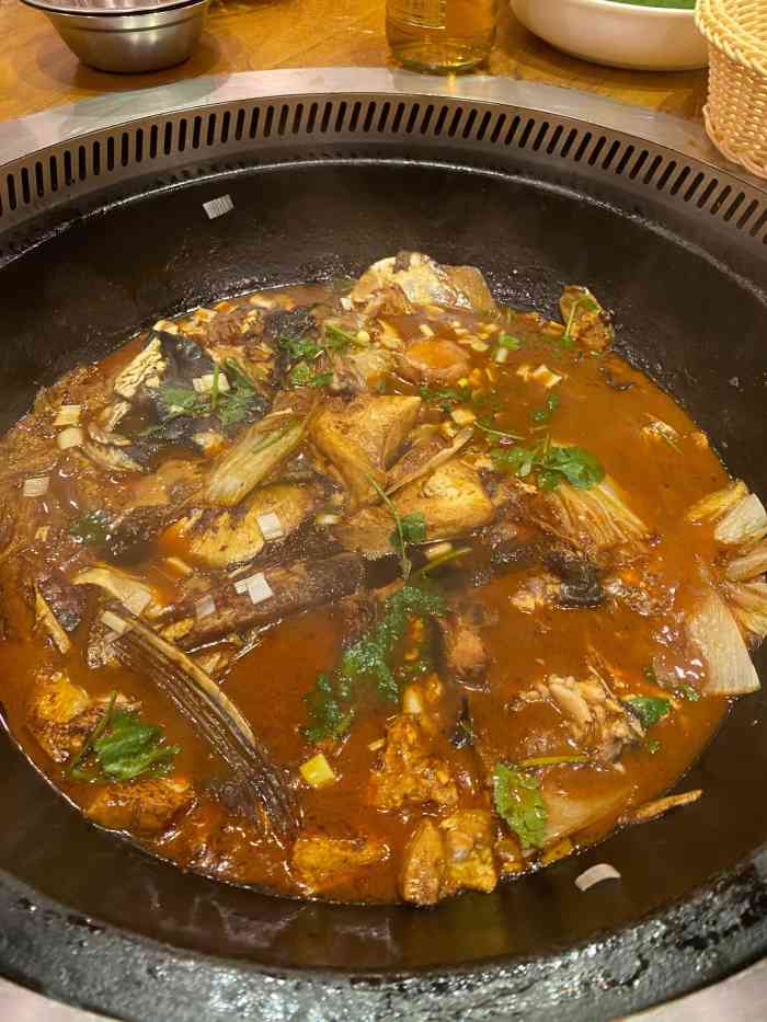 咱屯子锅台鱼(金运路店)-"突然很想念在北方时吃的铁锅炖!