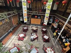 -蔼若春.传承三十年云南菜(金碧公园店)