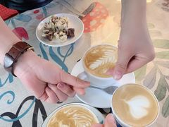 拿铁咖啡-Rabbit Cafe私房西餐甜点咖啡(栖霞路店)