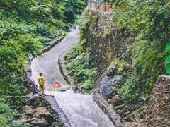 -崇州九龙峡漂流