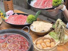 -扎起市井老火锅(乐山总店)